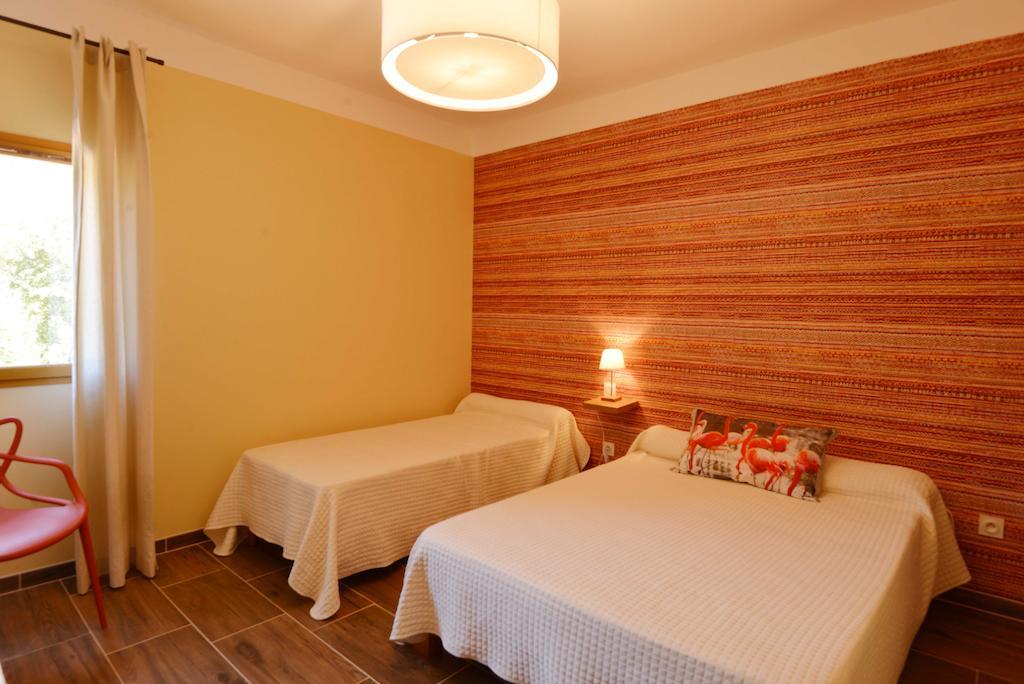 Auberge De La Foret Bonifatu كالينزانا الغرفة الصورة